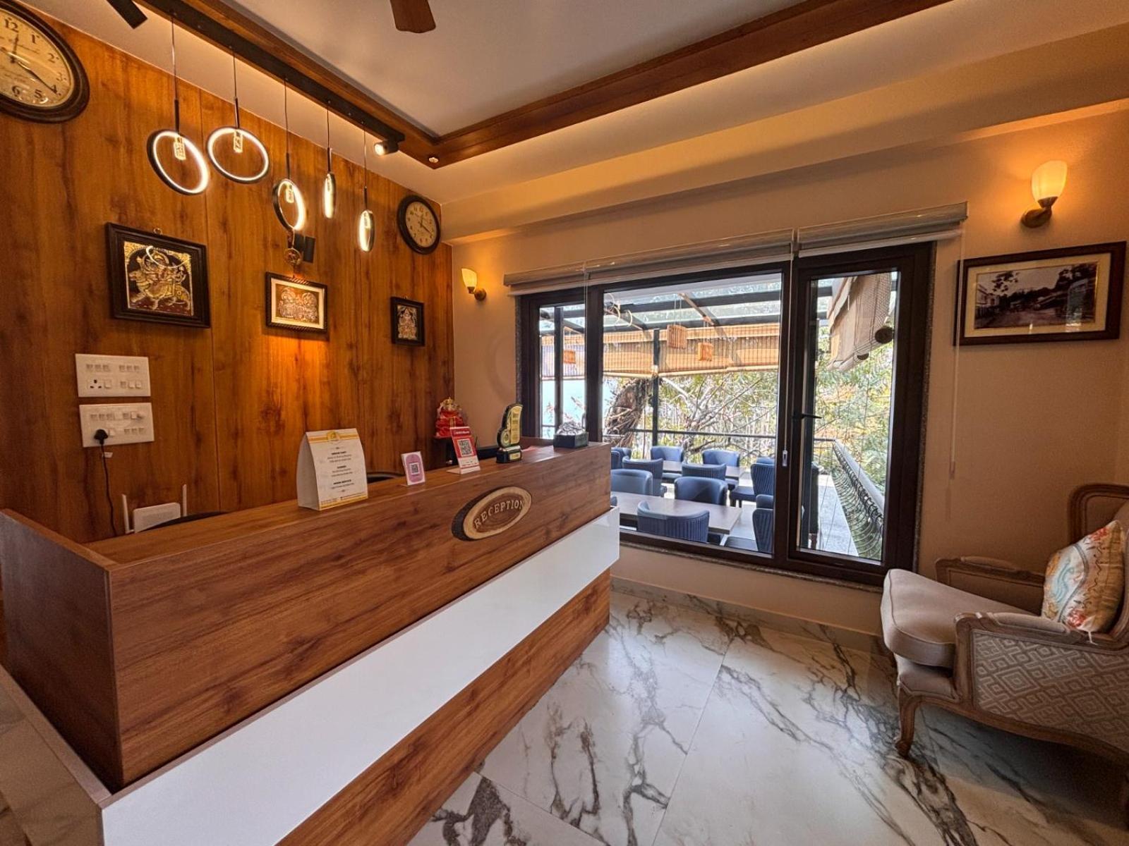 Blue Orchid Premium Hotel Kalimpong Exterior foto