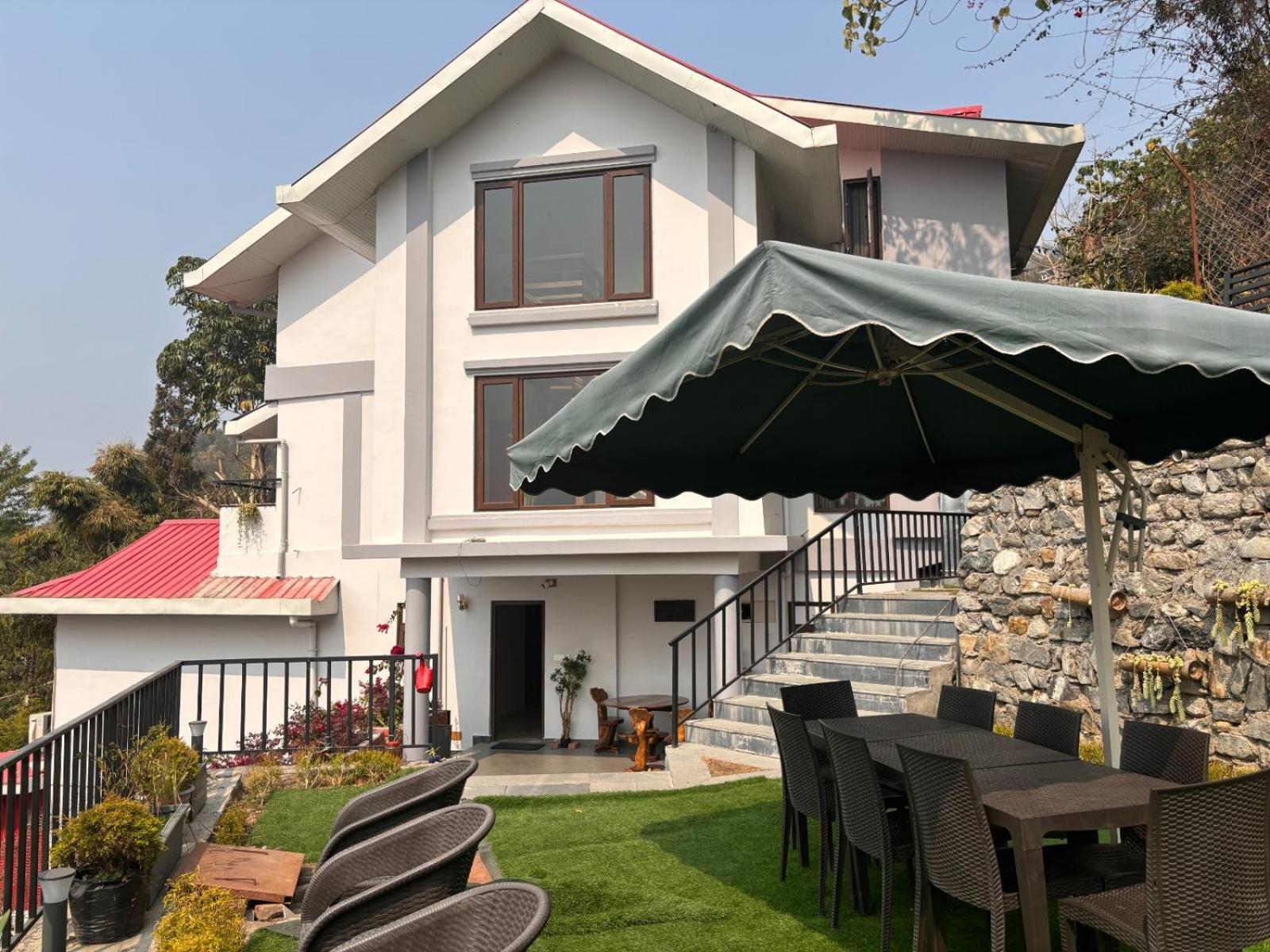 Blue Orchid Premium Hotel Kalimpong Exterior foto